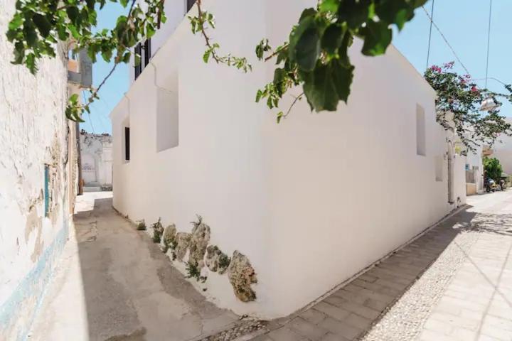 Kyrangelo Traditional House With Outdoor Jacuzzi Koskinou  Dış mekan fotoğraf